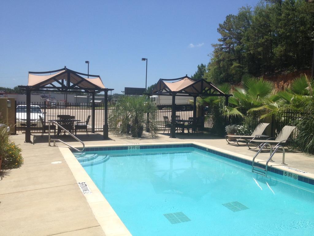 Baymont By Wyndham Henderson Exterior foto